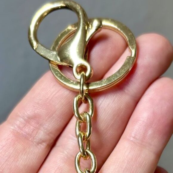 4 1/2" Gold Yellow Clear Rhinestone Bling Pineapple Fruit Bag Charm Keychain New - Picture 7 of 8